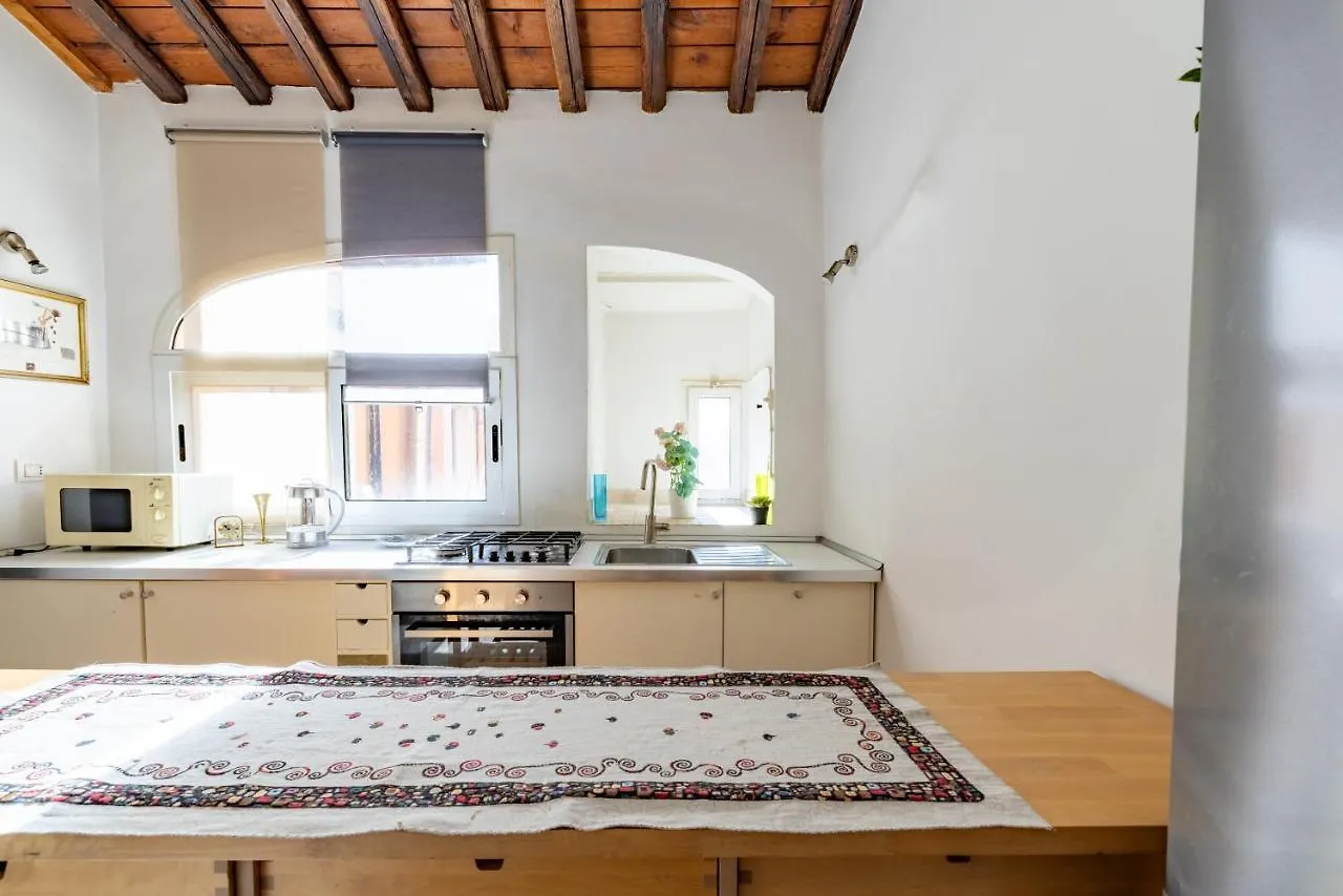 Loft In The Heart Of Rome, Steps To Spanish Steps Italy