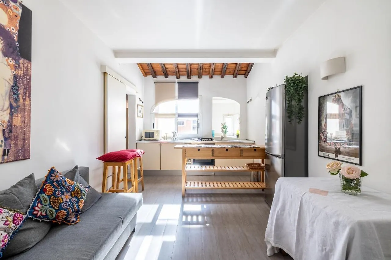 Loft In The Heart Of Rome, Steps To Spanish Steps