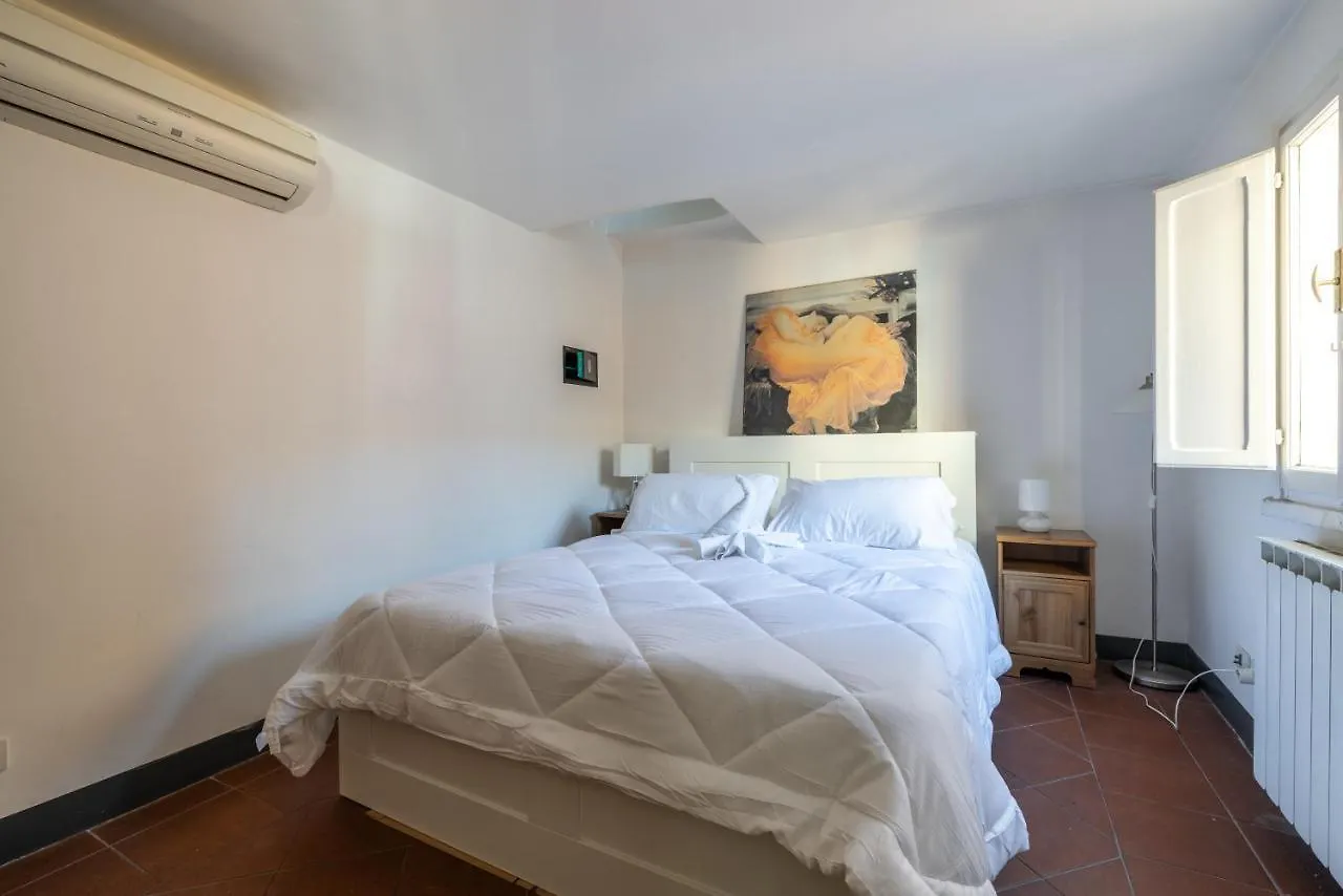 Apartment Loft In The Heart Of Rome, Steps To Spanish Steps